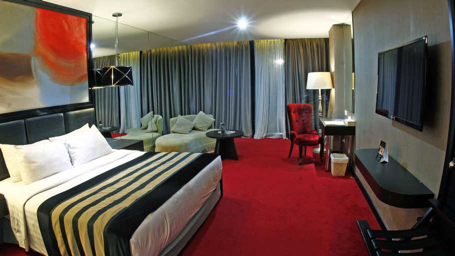 Bedroom 27