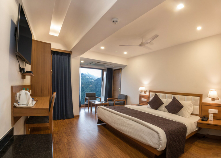Bedroom 4, Country Inn Premier Pacific Mall Road Mussoorie, Dehradun
