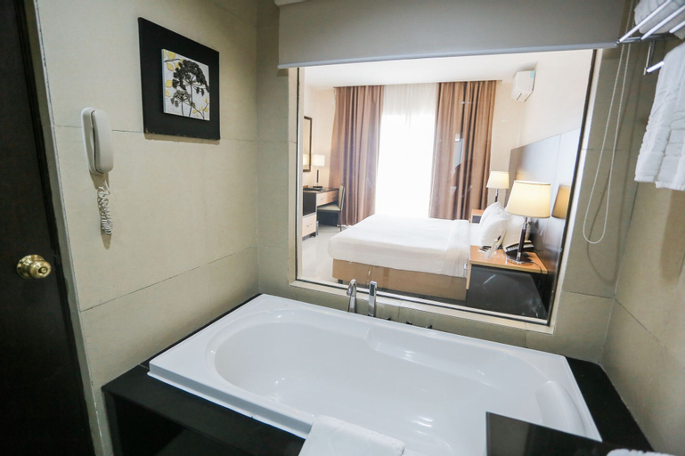 Bedroom 5, The Lake Hotel Tagaytay, Tagaytay City
