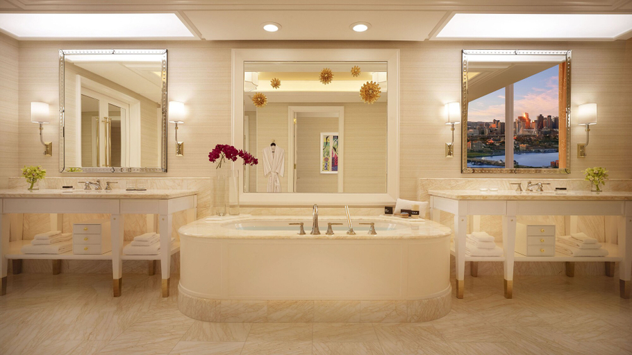Bathroom 5, Encore Boston Harbor, Middlesex