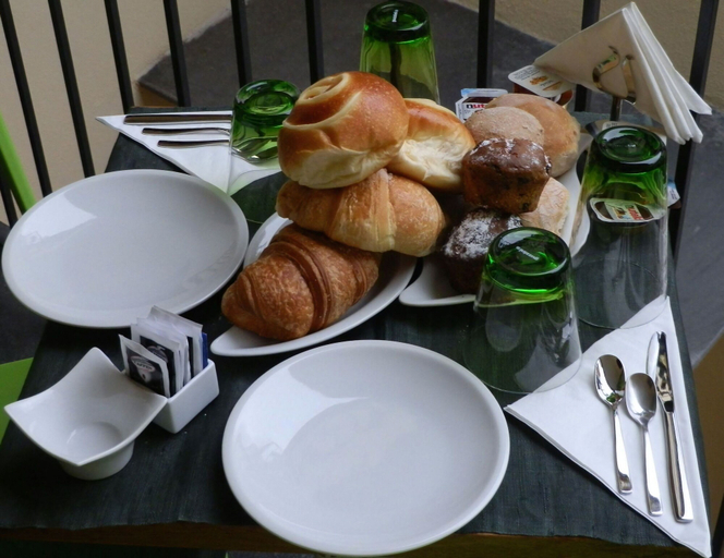 Food & Drinks 5, Palazzo Tritone & Abagnale, Napoli