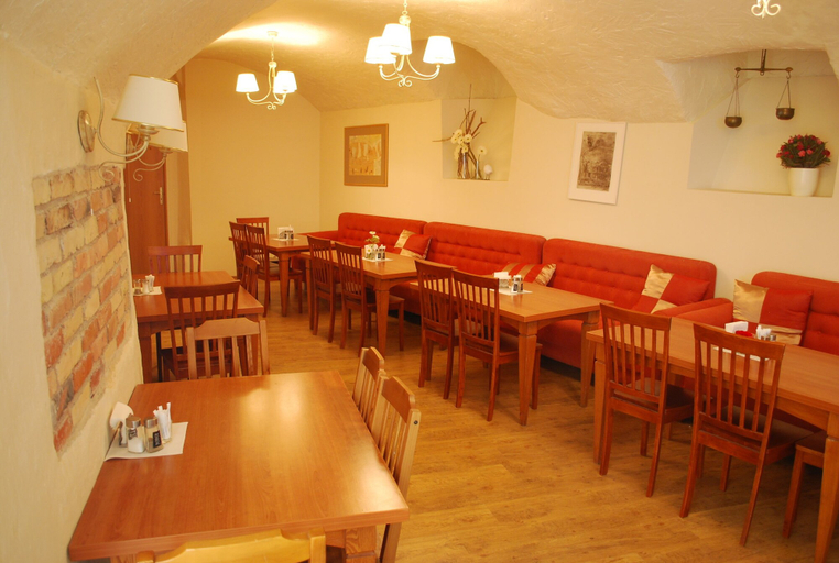 Food & Drinks 5, Alexa Old Town, Vilniaus