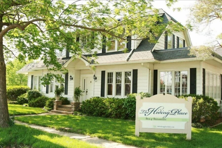 Exterior & Views, The Hiding Place B&B, Warren
