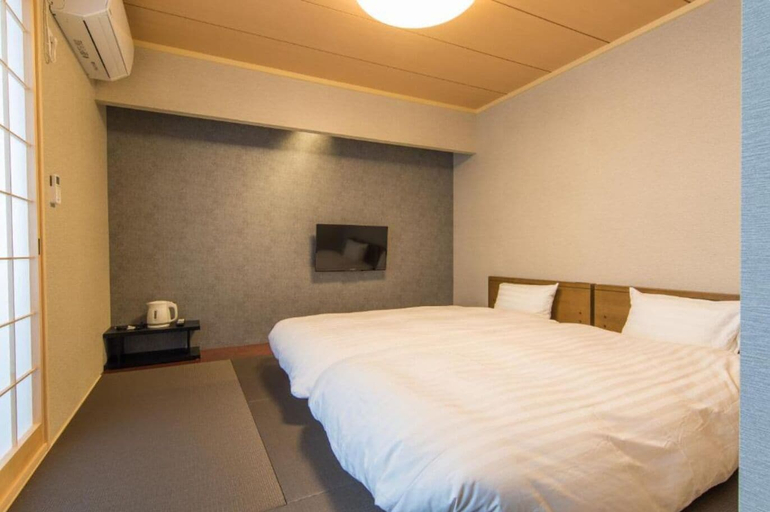 Bedroom 3, Karasuma Rokujo Hotel, Kyoto