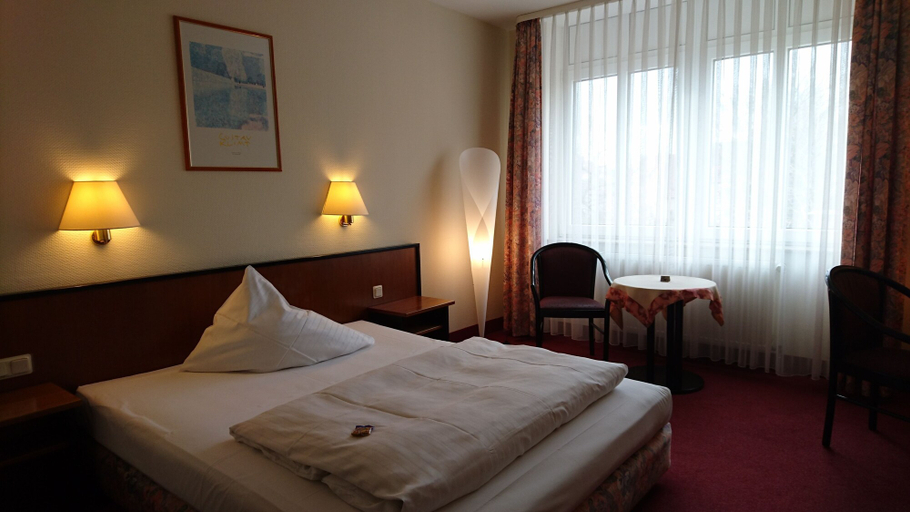 Bedroom 3, City Hotel Aschersleben, Salzlandkreis