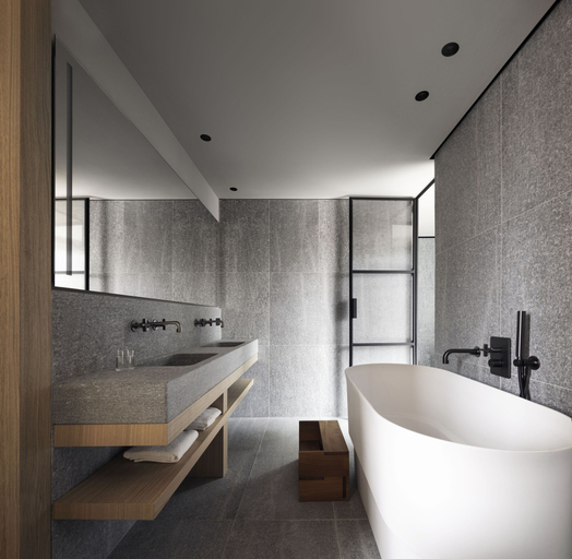 Bathroom 4, Casa di Langa, Cuneo