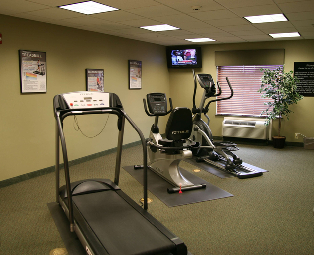 Others 5, Hampton Inn Clinton, Custer