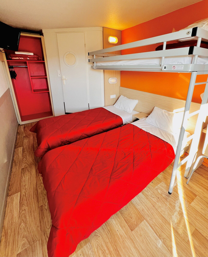Bedroom 3, Hotel Première Classe Saint Quentin En Yvelines - Elancourt, Yvelines