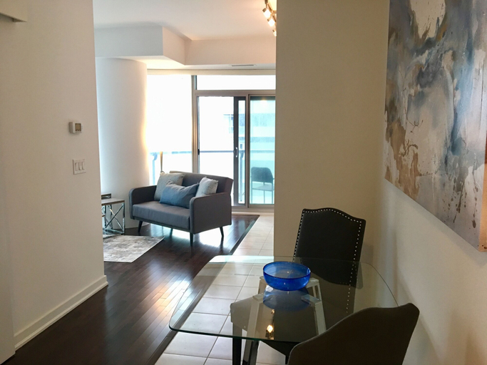 Others 5, The York Suites, Toronto