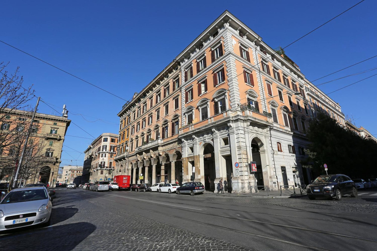 Exterior & Views 2, Mr Frills, Rome
