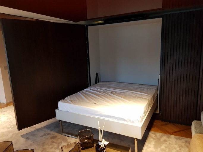 Bedroom 3, Le Bijou LQ82 Spectacular Limmatview Penthouse, Zürich