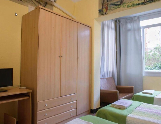 Bedroom 2, Hostel Turistic Castell, Barcelona