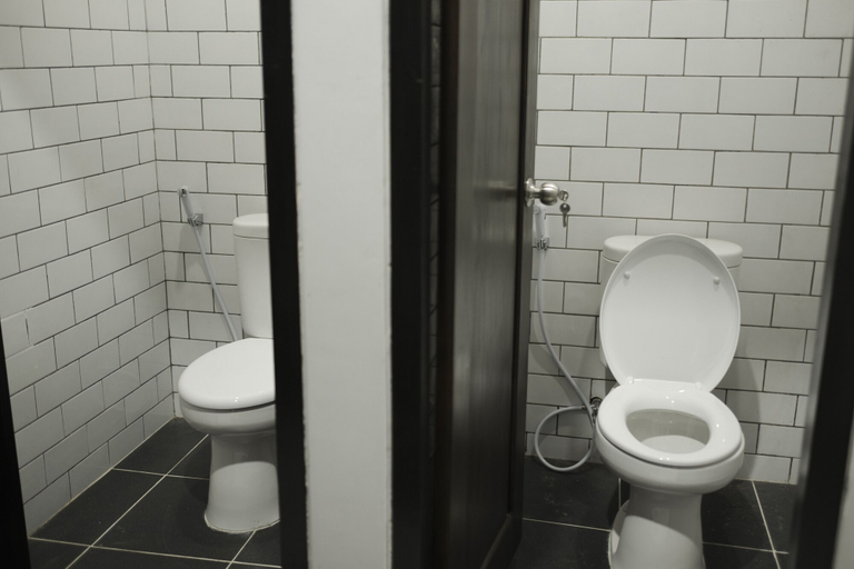 Bathroom 5, Canggu Castle - Hostel, Badung