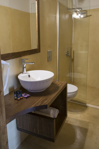 Bathroom 5, Captain Vasilis Hotel, Crete