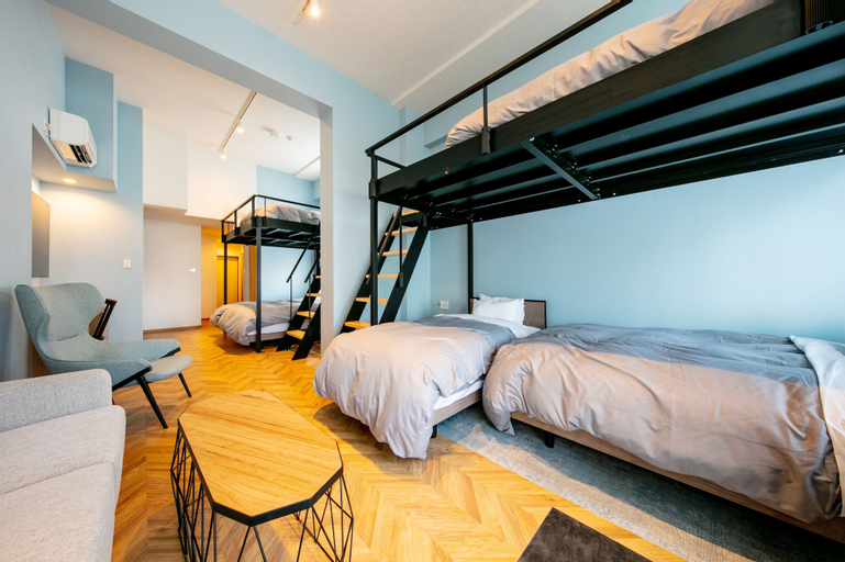 Bedroom 25