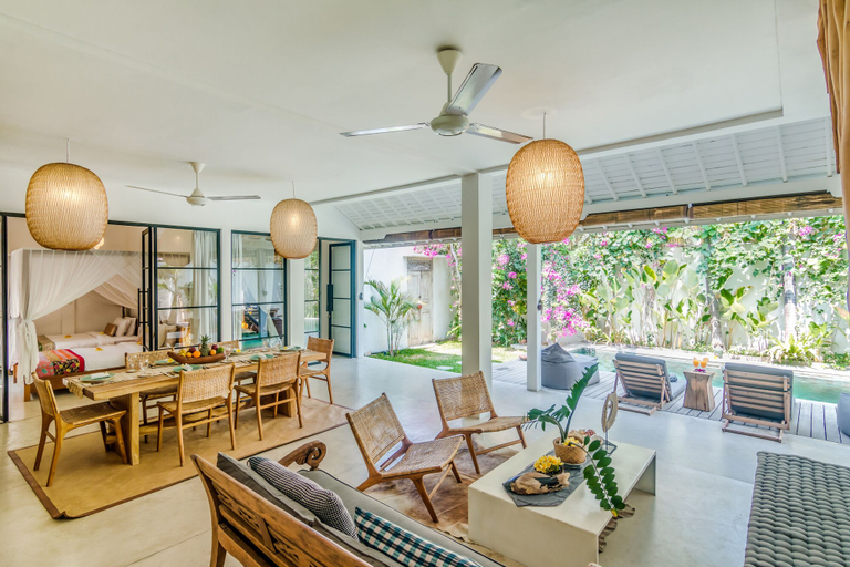 Food & Drinks 5, Villa Pippa, Badung