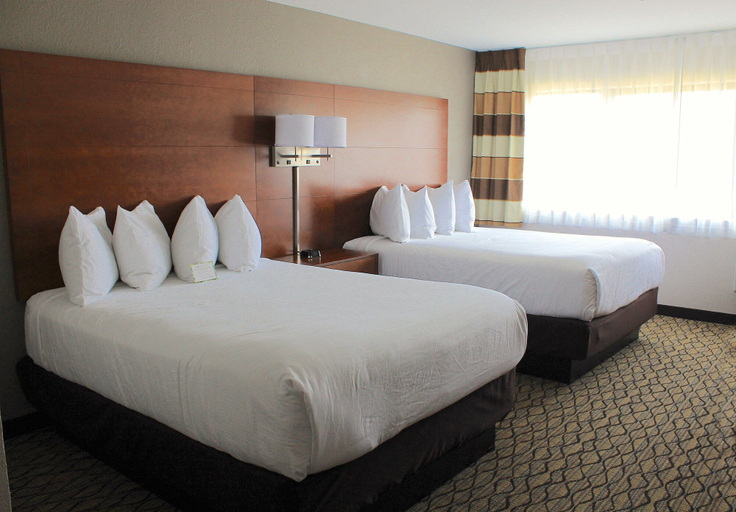 Bedroom 3, Wyndham Garden Fort Wayne, Allen
