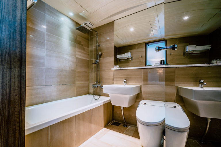 Bathroom 4, Hotel one byeonsan, Buan