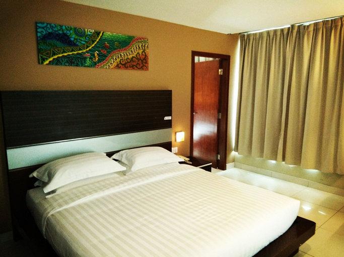 Bedroom 3, Kinabalu Daya Hotel, Kota Kinabalu