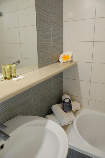 Bathroom 5, Kalydna Island Hotel, South Aegean