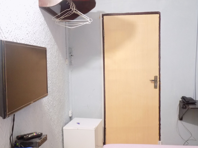Others 5, Posh Apartments, Ikeja