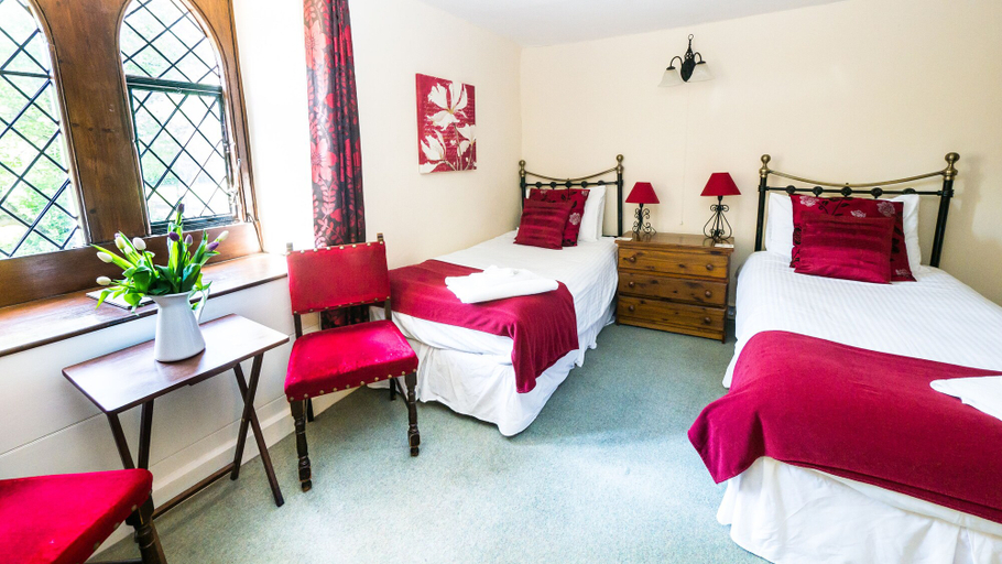 Bedroom 5, The Hostelrie at Goodrich, Herefordshire