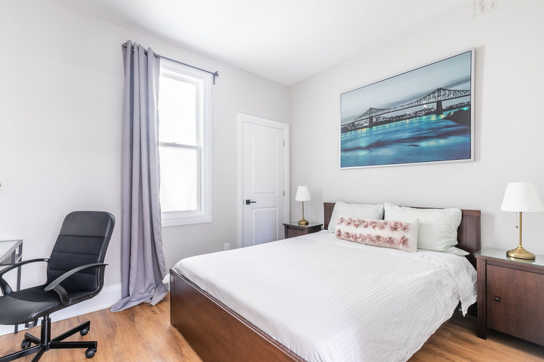 Bedroom 3, GLOBALSTAY. King Street Apartments, Hamilton