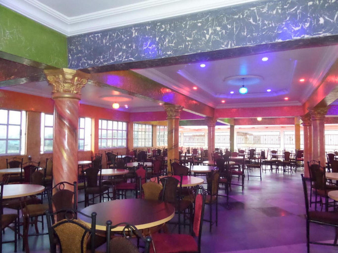 Food & Drinks 4, De Zone Hotel, Alimosho