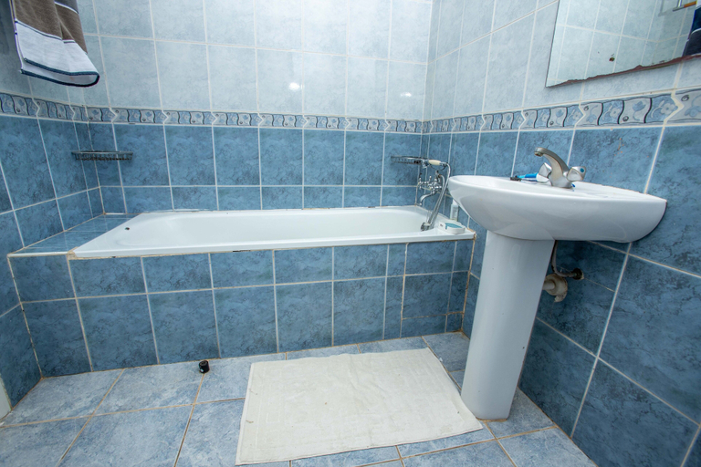 Bathroom 3, Cozy and Warm 3-bed Bungalow in Athi River, Mavoko