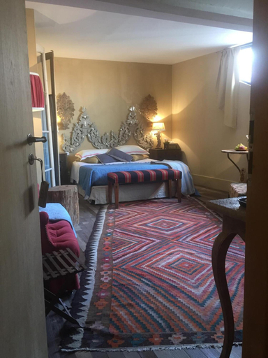 Bedroom 2, La Maison Rousseau, Gard