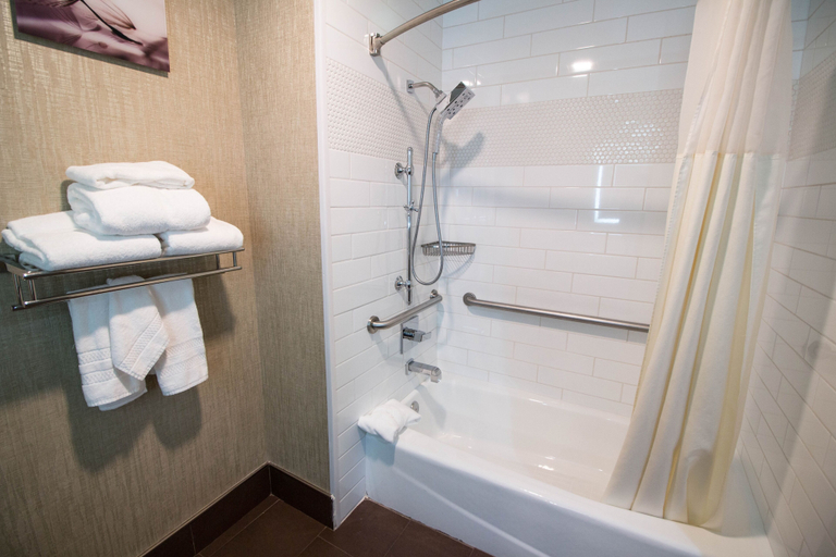 Bathroom 4, Empeiria High Sierra Hotel, Mono
