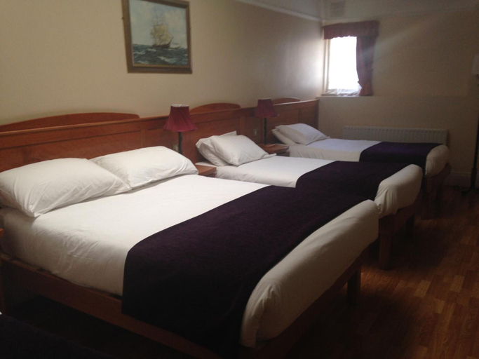 Bedroom 3, Kilford Arms Hotel