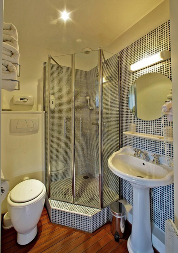 Bedroom 3, Hotel La Chaize, Vendée