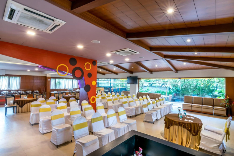 Food & Drinks 5, Octave Suites Residency Rd, Bangalore