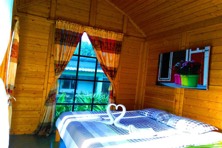 Bedroom 2, Saengcha Farm Resort, Prachantakham