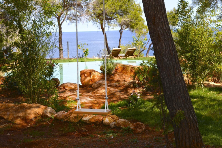 Exterior & Views 2, Hostal Cala Boix, Baleares