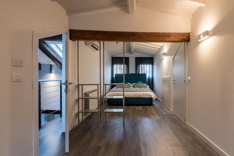 Bedroom 4, La Loggia della Luna, Venezia