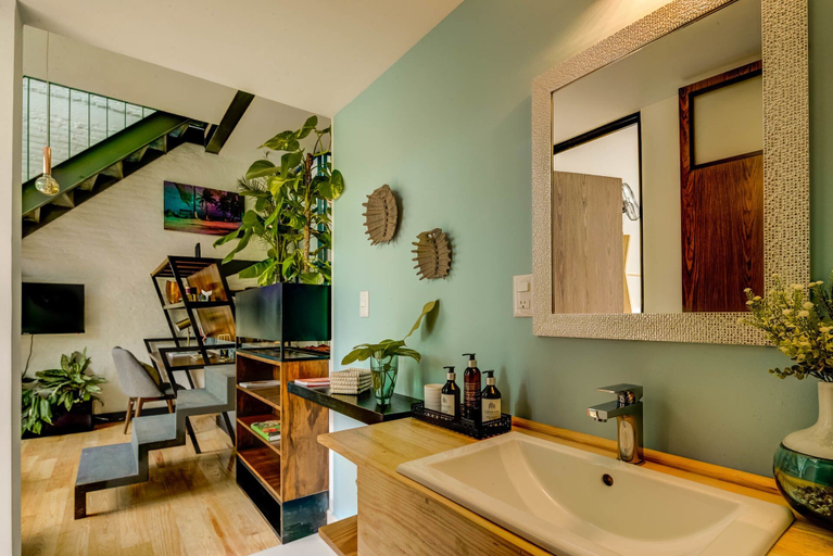 Bathroom 5, Bird's View PH by Mr.W, Mexico City