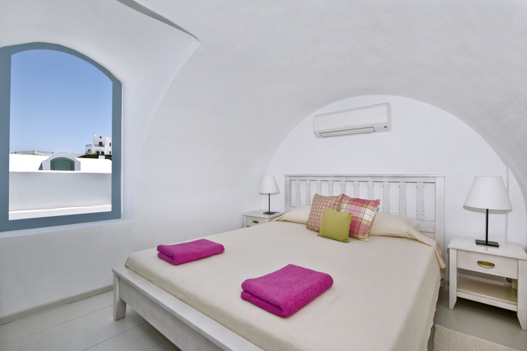 Bedroom 4, Aura Marina Apartments Santorini, South Aegean