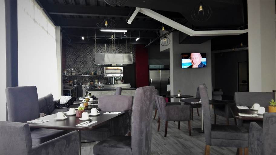 Food & Drinks 5, ESDUMA HK Hotel Pachuca, San Agustín Tlaxiaca