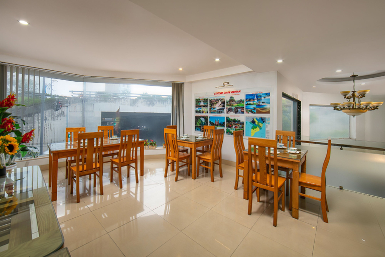 Food & Drinks 2, New Airport Hotel, Sóc Sơn