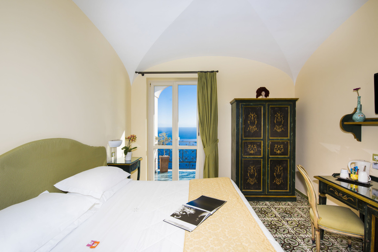 Bedroom 3, Hotel Margherita, Salerno