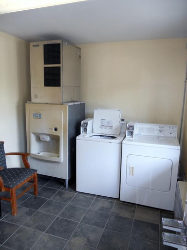 Others 5, Cypress Inn, Pointe Coupee