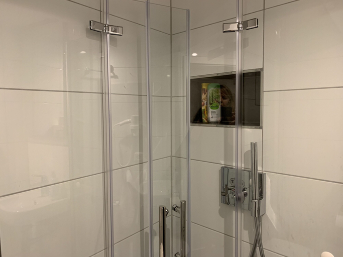 Bathroom 3, Apartment Zentral, Tübingen