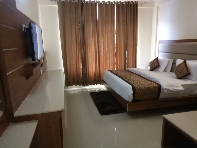 Bedroom 2, Hotel Nek, Reasi
