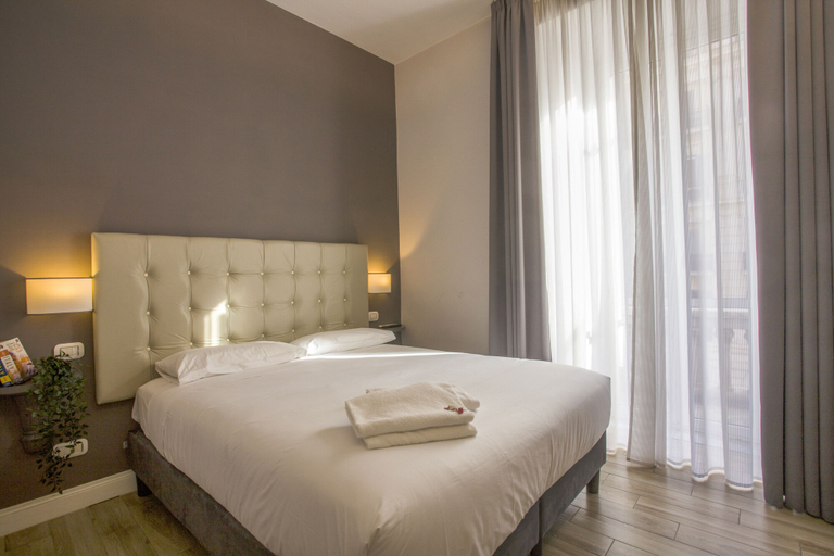 Bedroom 3, Colosseo Prestige Rooms, Rome