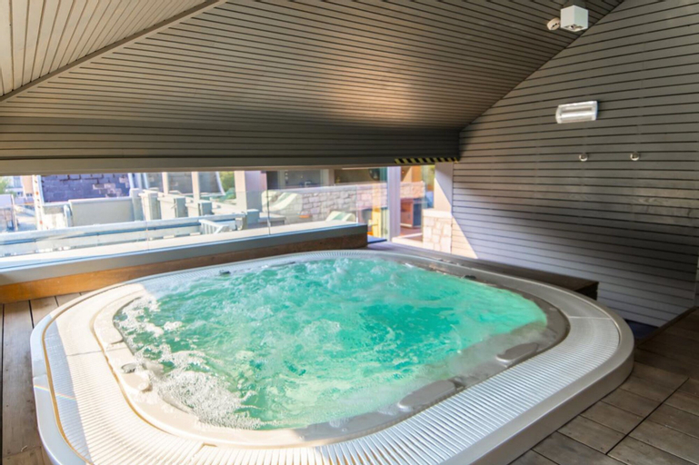 Sport & Beauty 2, Hotel Sanglier, Luxembourg