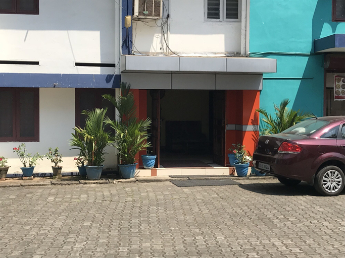 Exterior & Views, Indraprastham Tourist Home, Kottayam