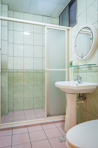 Bathroom 4, Fish hostel, New Taipei City