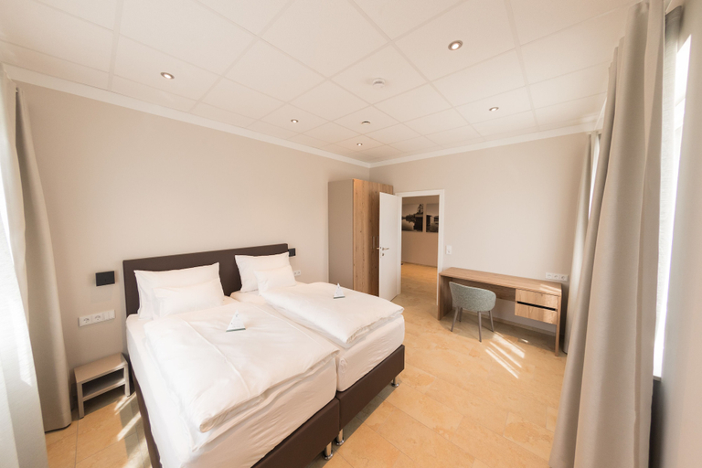 Bedroom 3, TT Aparthotel Neuhofen, Linz Land